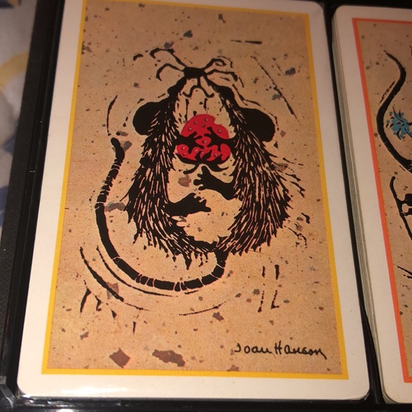 Pair of 2 vintage 1973 Stancraft Joan Hanson Playing Cards - Picture 3 of 5